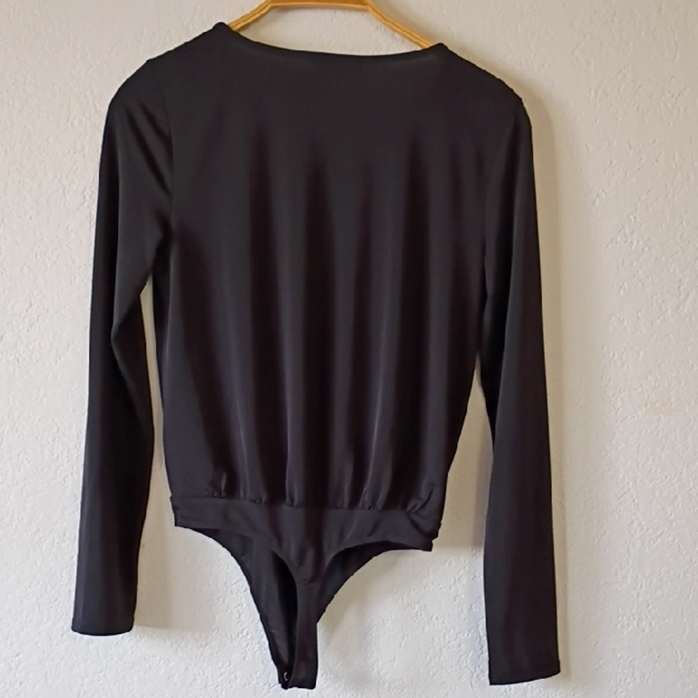 Express Elegant Black Drape Bodysuit Size S - Picture 5 of 8